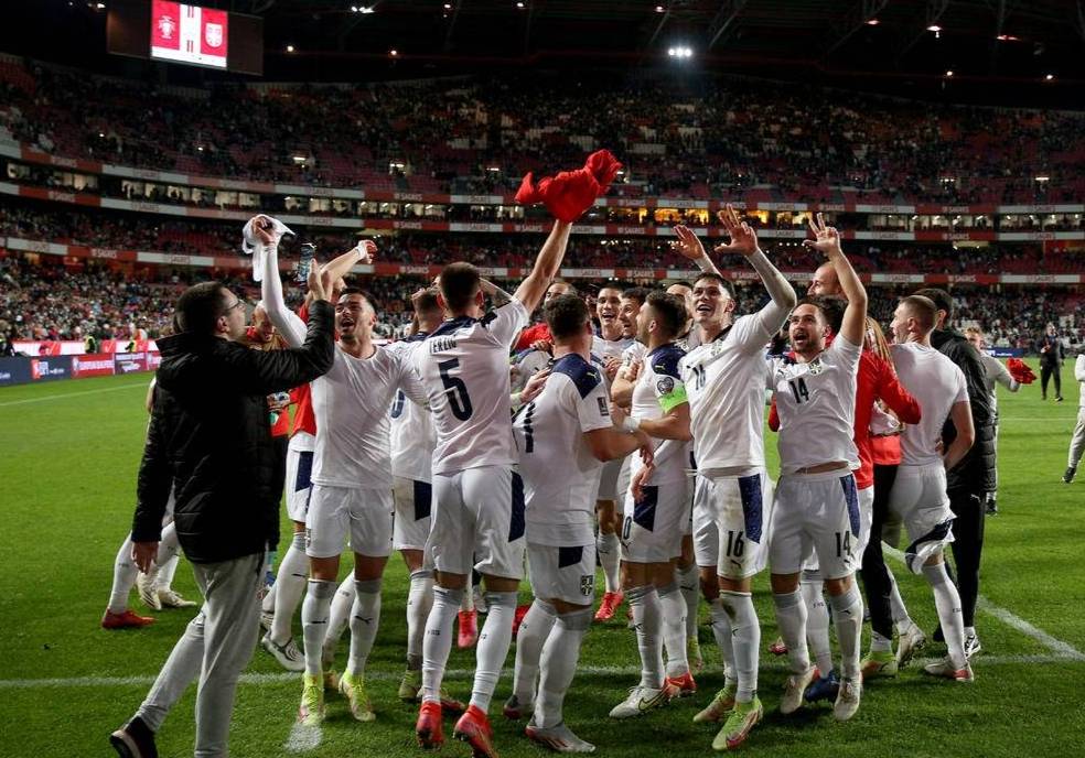 包含巴列卡诺客场胜塞维利亚,取得关键胜利的词条 包含巴列卡诺客场胜塞维利亚,取得关键胜利的词条