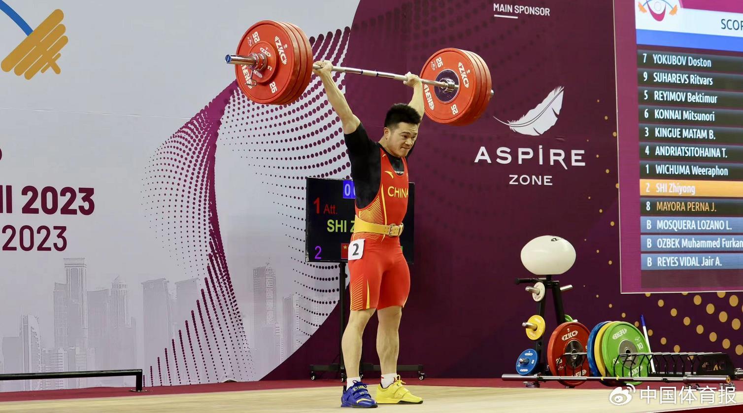 国际杯赛男生队伍展现强大实力