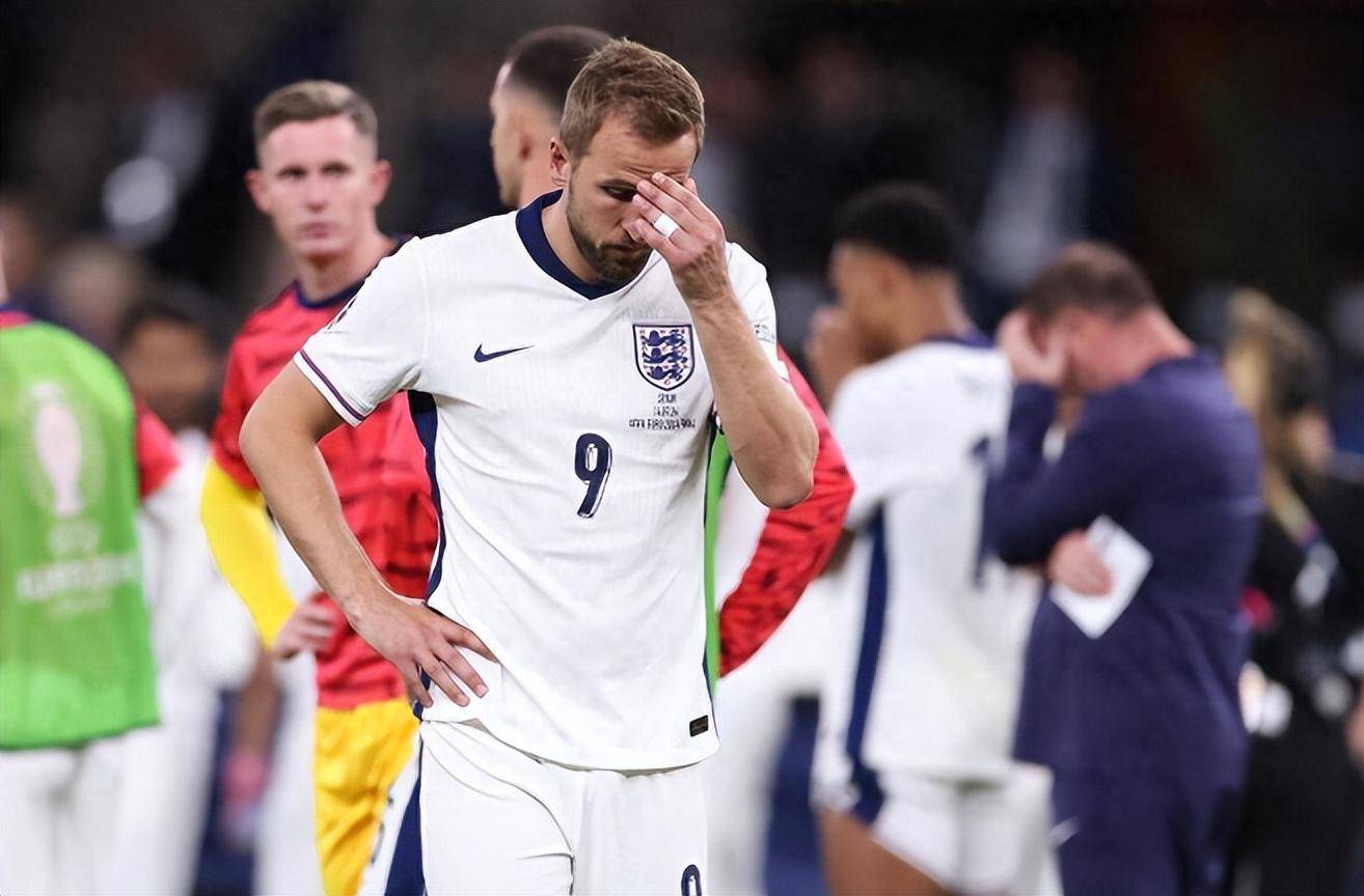 开云体育官网-欧洲杯传奇谢幕，球迷泪洒赛场的简单介绍