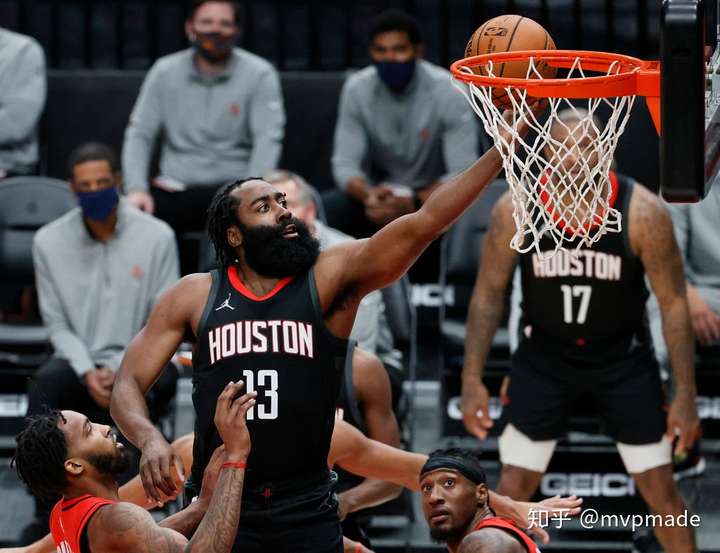 火箭翻盘天津队，麦科勒姆点燃赛场