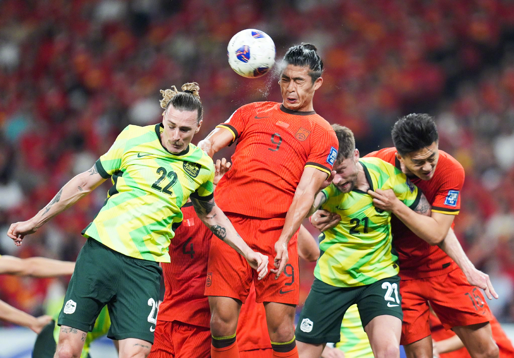 葡萄牙队鏖战波兰队，梁靖崑带队取胜