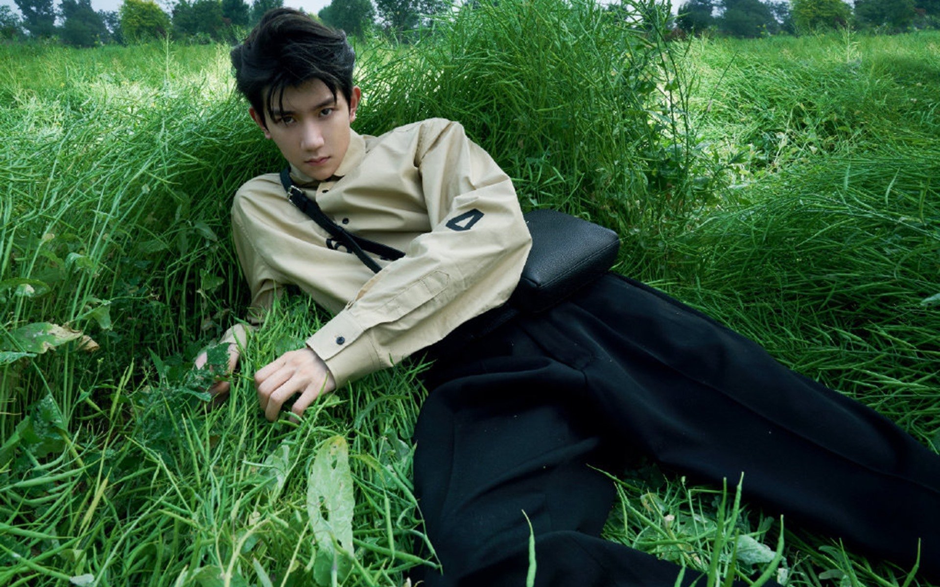 开云体育入口-拜仁友谊赛狂轰五球打穿洪都拉斯，租借新星卡马文加惊艳全场成关键先生