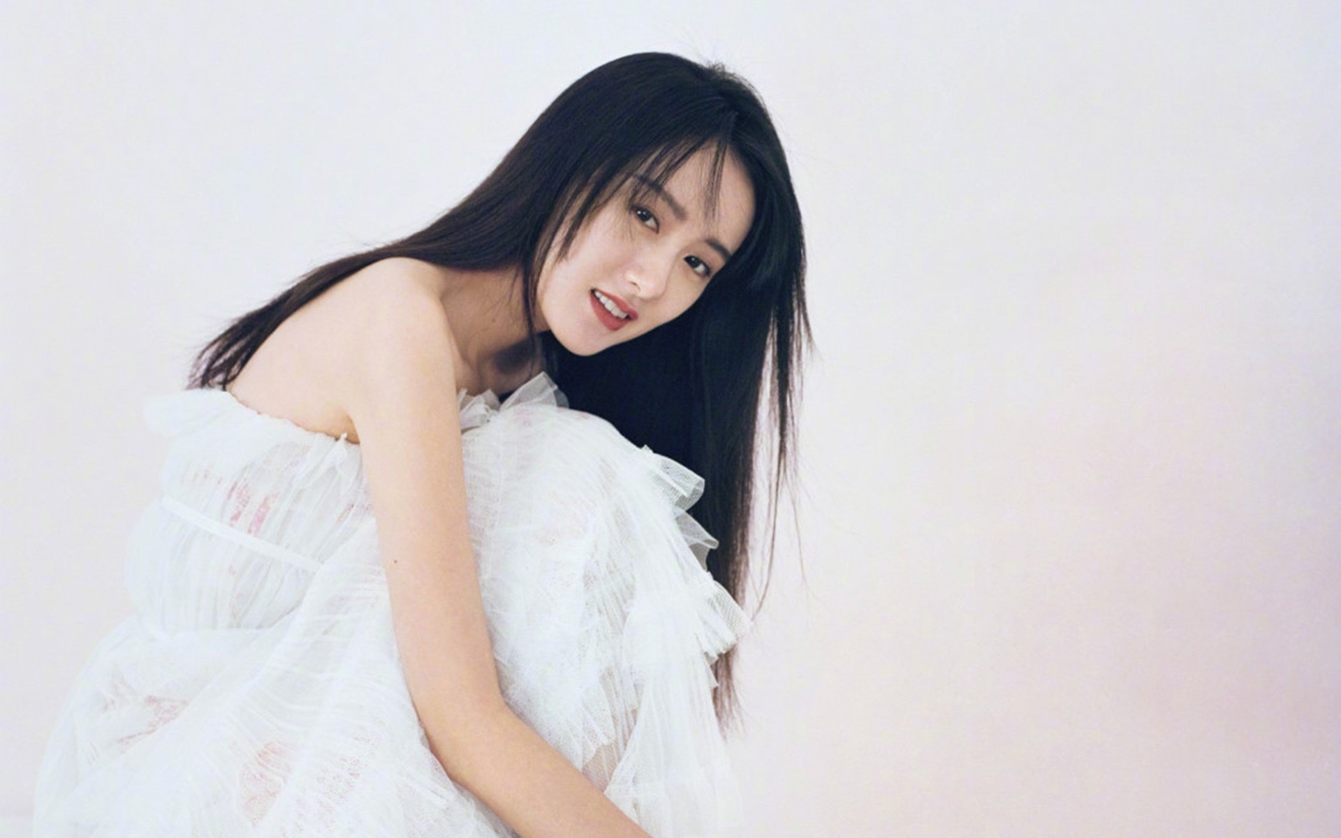 开云-唯一性闪耀赛场，文班亚马爆发独揽风云，独行侠加时取胜步行者诠释团队精髓