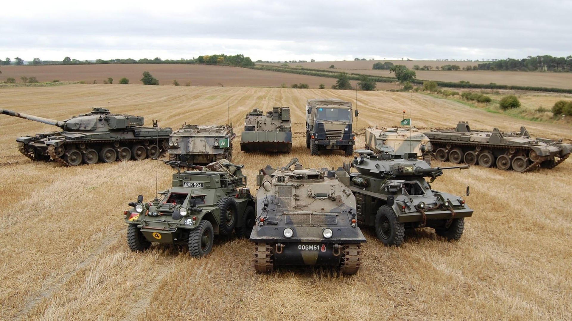 开云APP-从第六人到关键先生，布克如何用行动击碎质疑，照亮太阳横扫马刺之路