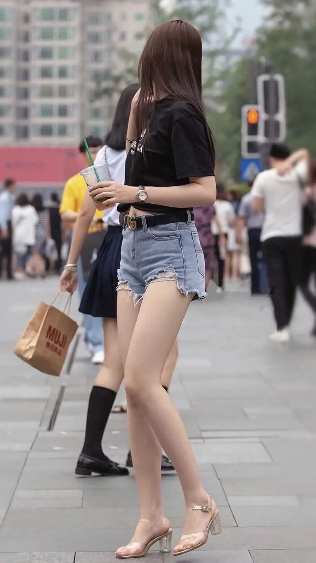 开云体育app-唯一的神迹,2026世界杯E组生死战,库尔图瓦以凡人之躯改写天命,巴西惊天逆转加拿大